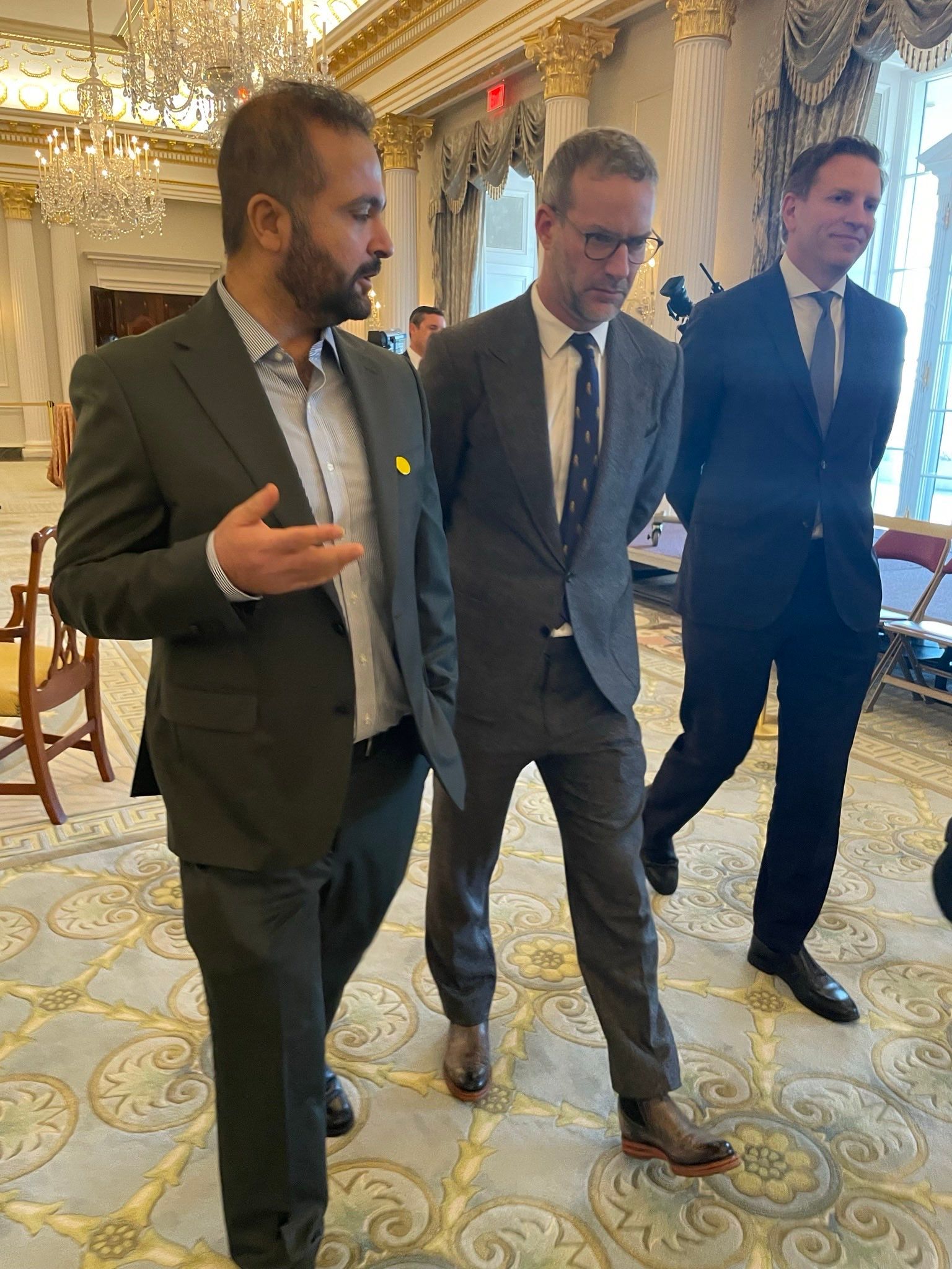 دیدار برادر محمودشاه حبیبی با مقام‌های امریکا