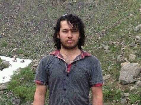 یک نجار پنجشیری که "از سوی طالبان شکنجه و زخمی شده بود" در شفاخانه جان باخت