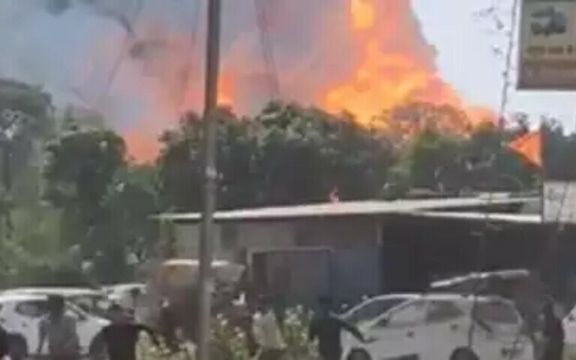 انفجار در کارخانه وسایل آتشبازی در هند ۱۱ کشته و ۸۰ زخمی برجای گذاشت