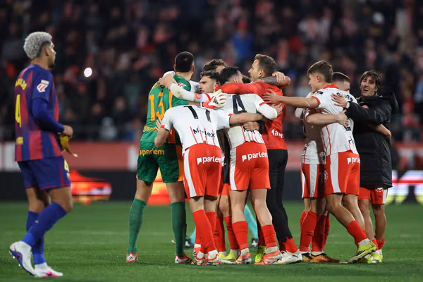 پس از باخت سنگین در کوپا دلری، بارسلونا در لالیگا نیز شکست خورد