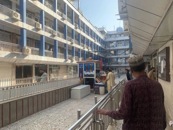 صرافان در هرات بارها به افزایش هزینههای مجوز صرافی اعتراض کردهاند