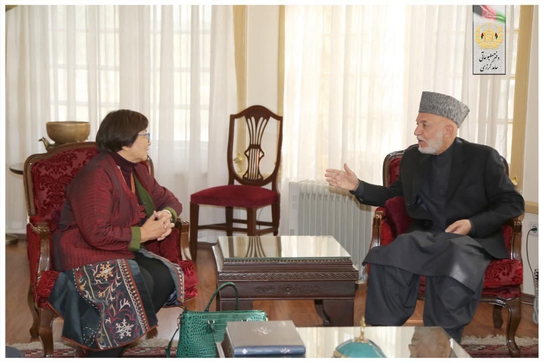 حامد کرزی در دیدار با نماینده دبیرکل سازمان ملل بر شروع گفتگوی ملی تاکید کرد