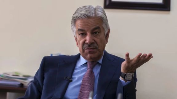 خواجه اصف: طالبانو د پاکستان له پولو د وسله والو د شړلو لپاره ۱۰ ملیارده روپۍ غوښتې وې