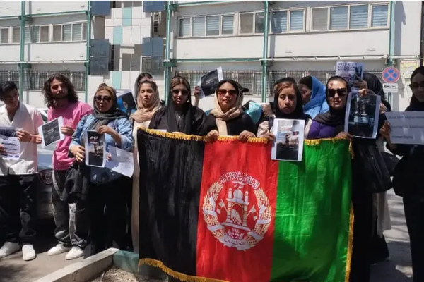 د ایران خبرداری؛ افغان کډوال باید د طالبانو پرضد لاریون لپاره له اړوندو ادارو اجازه واخلي
