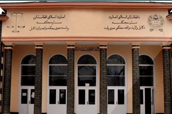 د طالبانو ستره محکمه وايي په کابل کې یې ۹ کسان په دُرو وهلي