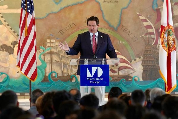 د اخوانالمسلمین او د امریکا-اسلامي اړیکو شورا د ترهګریزو سازمانونو په توګه اعلان شول