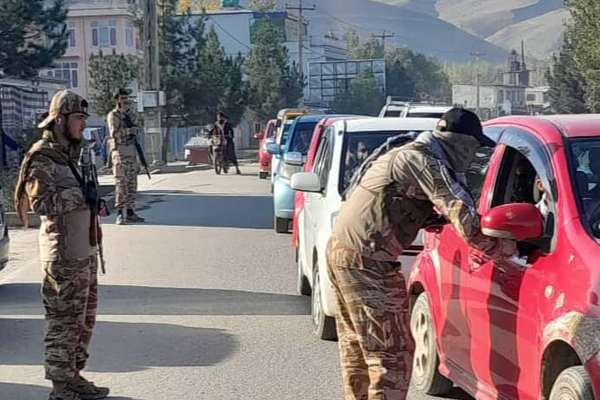 منابع از حمله راکتی به پاسگاه طالبان در فیضآباد بدخشان خبر دادند