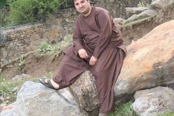 کابل کې د وېښتانو کښت پر مهال د یوه ځوان د مړینې ادعا؛ کورنۍ یې ډاکټران پر بېغورۍ تورنوي