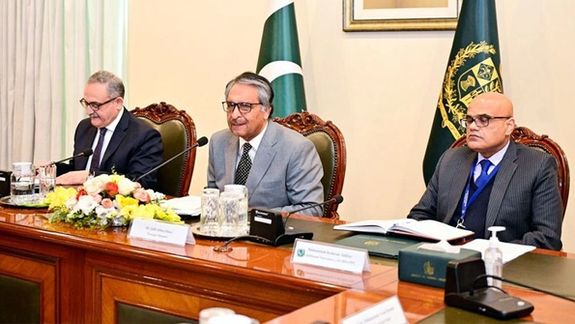 د پاکستان د بهرنۍ پالیسۍ په هکله پیل شوې درې ورځنۍ غونډه کې پر افغانستان هم بحث کېږي