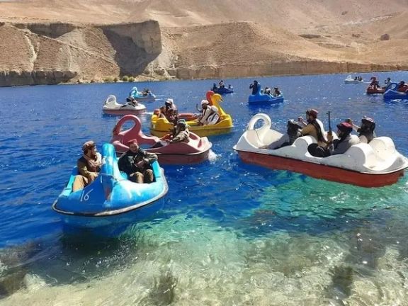 د ملګرو ملتونو راپور ورکوونکي بند امیر پارک ته د ښځو پر بندیز له طالبانو وضاحت وغوښت