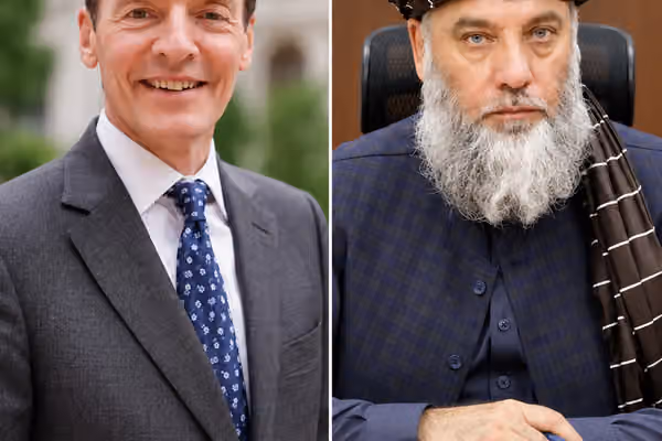 وزیر تجارت طالبان با نماینده بریتانیا درباره تعامل با جهان و همکاری اقتصادی گفتوگو کرد