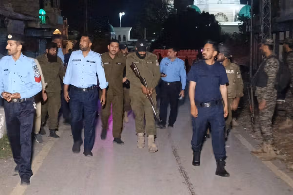 پولیس اسلامآباد دستکم ۲۰ مهاجر افغان را بازداشت کرد