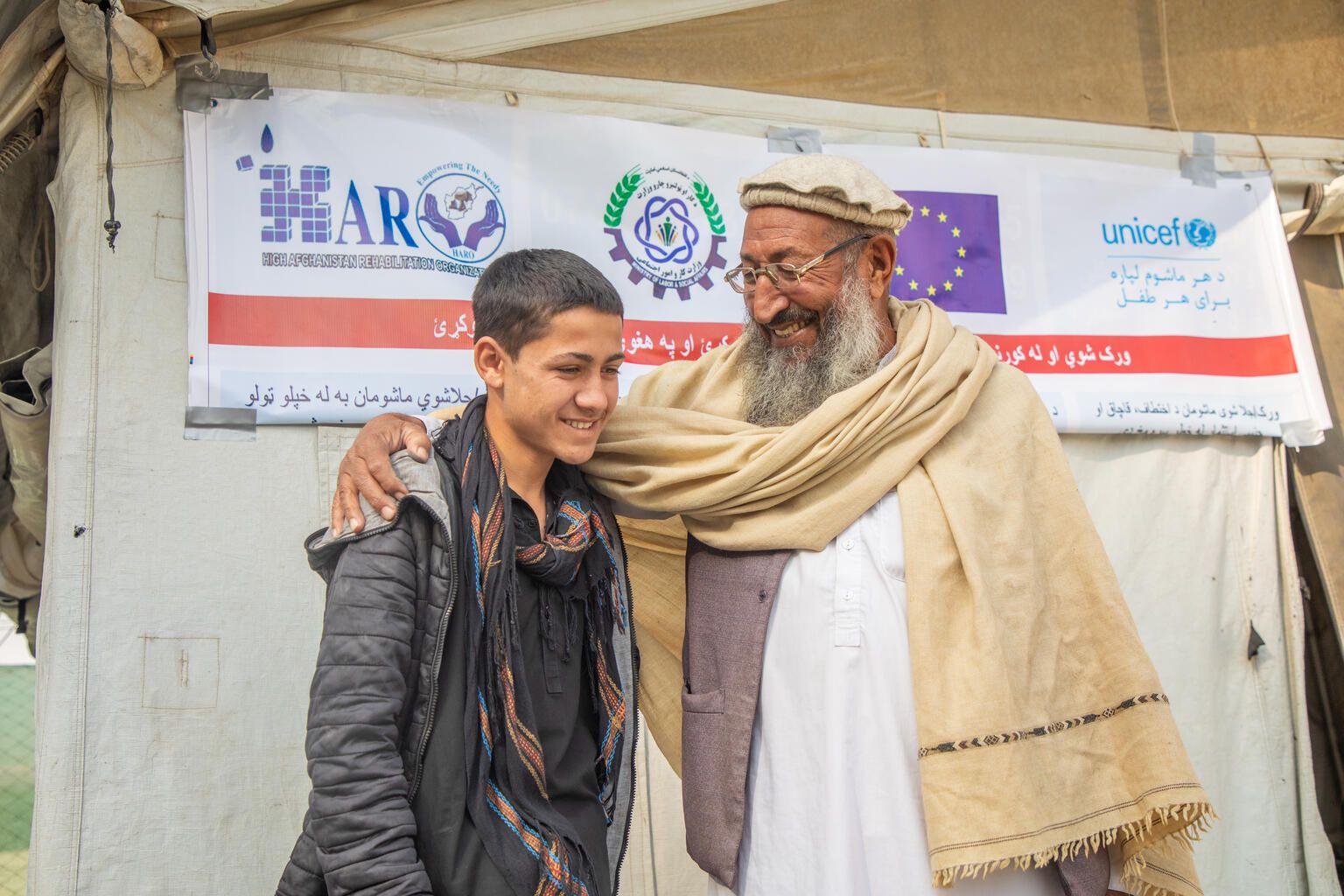 یونېسف: سږکال مو له ۱۷ زرو ډیر افغان ماشومان له خپلو کورنیو سره یوځای کړي