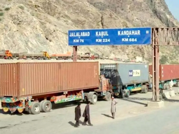 'پاکستان ۳۱ مارچ را تاریخ پایان تردد بدون ویزا از گذرگاه مرزی تورخم اعلام کرد'