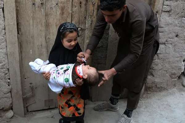 په افغانستان کې د ۷،۳ میلیونه ماشومانو د ګوزڼ ضد واکسین کمپاین پیل شو