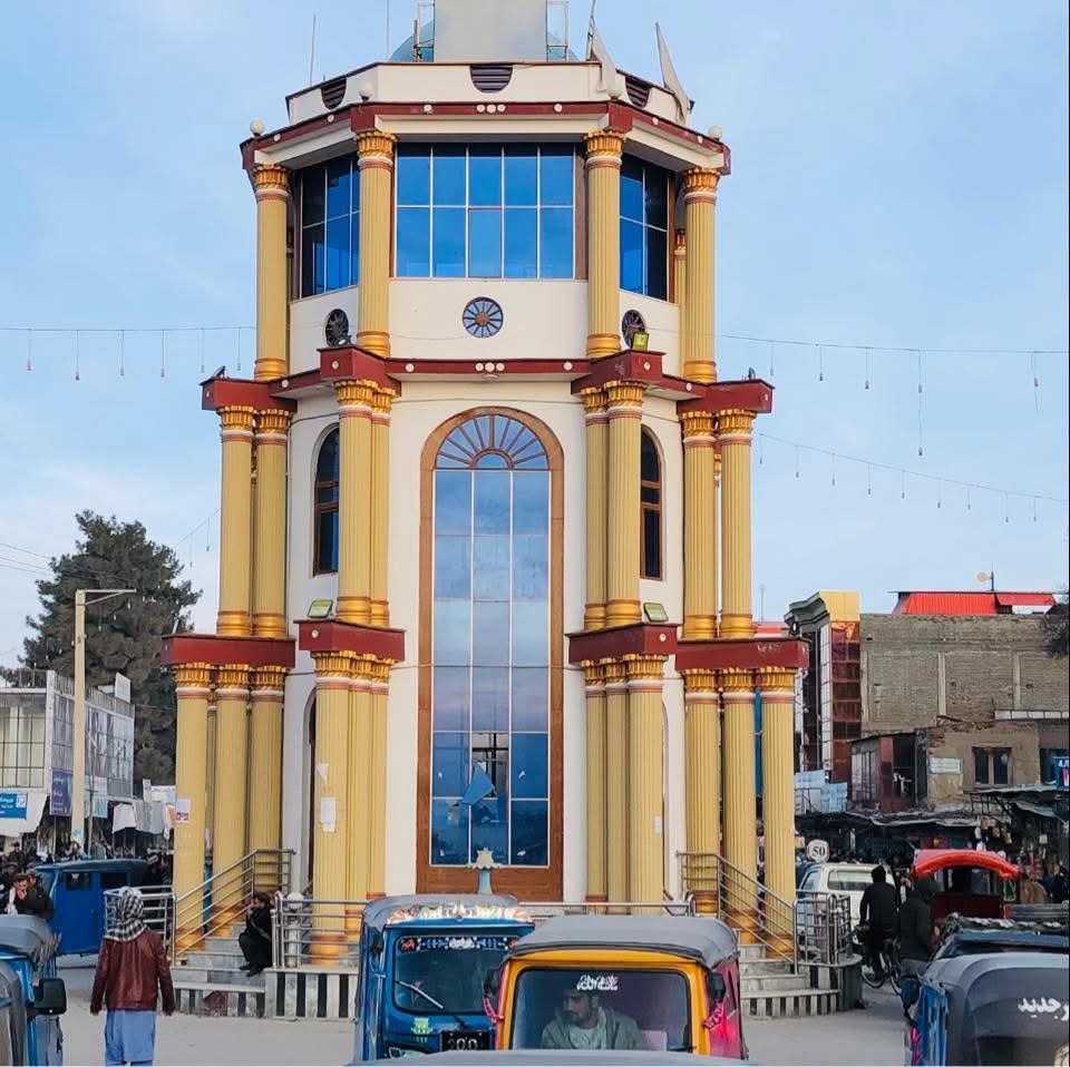 تخار کې د طالبانو د والي دفتر پر وړاندې نننۍ چاودنه کې یو تن وژل شوی