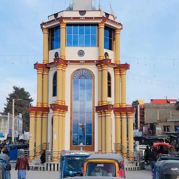 طالبان وقوع انفجار در مقابل دفتر والی طالبان در تخار را تایید کرد