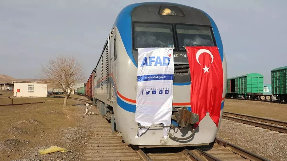 ترکیه برای کمک به زلزله‌زدگان هرات، قطار کمک‌های بشردوستانه ارسال کرده است