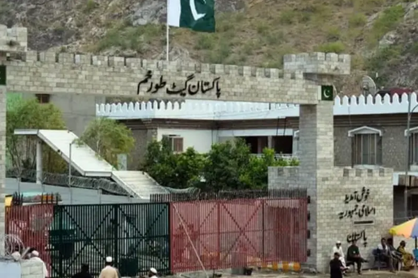 Torkham Border Remains Closed As Talks Between Pakistan And Taliban Fail