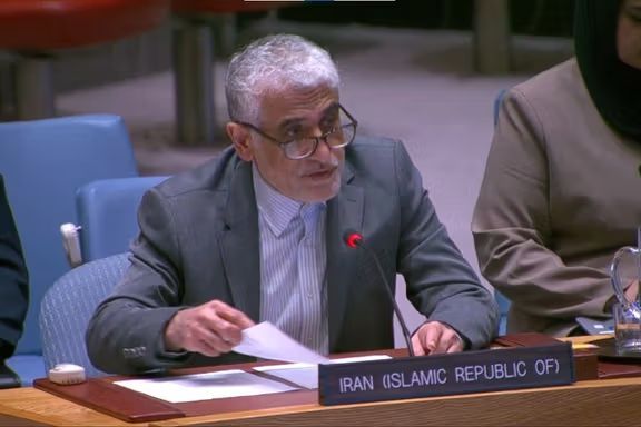 په ملګرو ملتونو کې د ایران استازی: نړۍ له طالبانو سره له تعامل پرته بله چاره نه لري