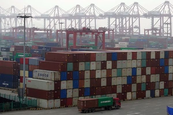 Uzbekistan Exports $1.3 Billion In Goods To Afghanistan In 11 Months