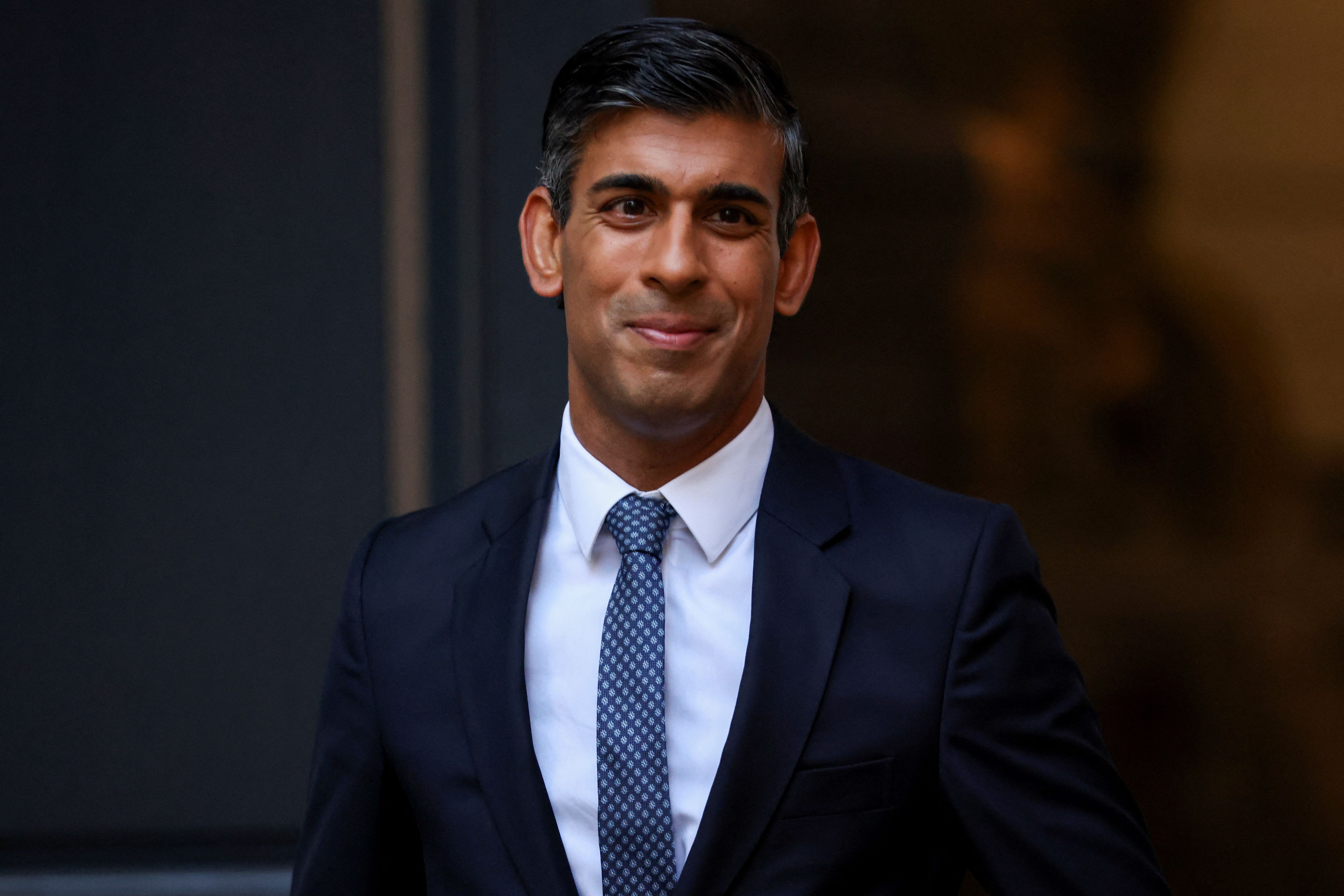 نخست‌وزیر بریتانیا به‌دنبال معرفی قانون تازه برای انتقال مهاجران غیرقانونی به رواندا است