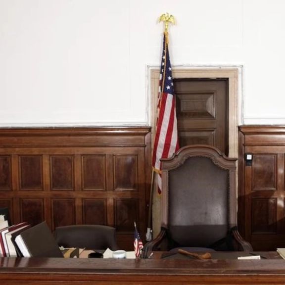 مردی پس از ۳۸ سال حبس اشتباه در کالیفرنیا ۲۵ میلیون دالر غرامت گرفت