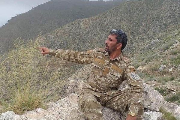 نبیل: د جهان شاه صافي پلار له احمدشاه مسعود سره د طالبانو خلاف یوځای جګړه کړې