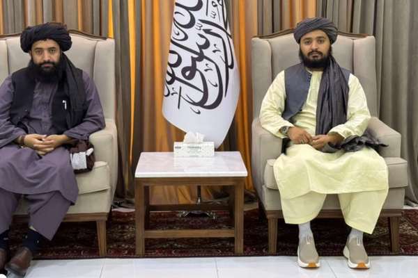د طالبانو یو پلاوی په یوې نړۍواله غونډه کې د ګډون لپاره د روسیې کازان ښار ته ورسېد