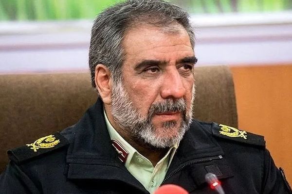 د تهران د پولیسو قوماندان: تېر کال مو یو مېلیون او ۲۰۰ زرو غیر قانوني کډوال اېستلي دي