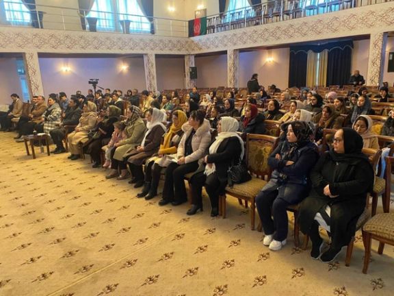 ظاهر اغبر: د دوحې په ناسته کې افغانستان باید د زبرځواکونو د سپارښتنو له امله څنډې ته نشي