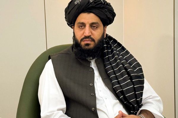 د طالبانو پلاوی د انرژۍ اړوند کنفرانس کې د ګډون لپاره ترکمنستان ته ولاړ