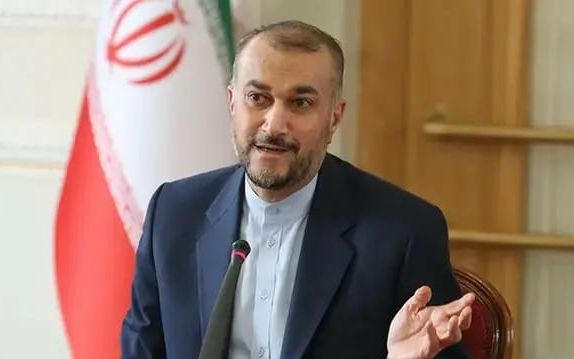 وزیر خارجه ایران: اقدامات حقوقی و بینالمللی در مورد «انفجار تروریستی» در کرمان آغاز شد