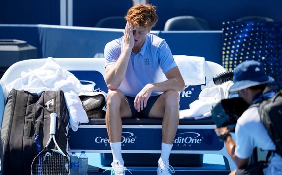 یانیک سینر به دلیل بیماری از مسابقات تنیس دو نفره آزاد امریکا انصراف داد