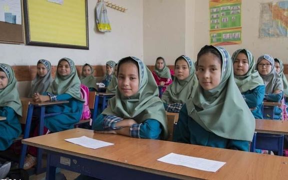 مقام ایرانی از کمبود فضای آموزشی در کرمان بهدلیل حضور دانشآموزان افغان ابراز نگرانی کرد
