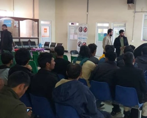 Over 2,000 Afghans Returned to Afghanistan From Iran In 2 Days