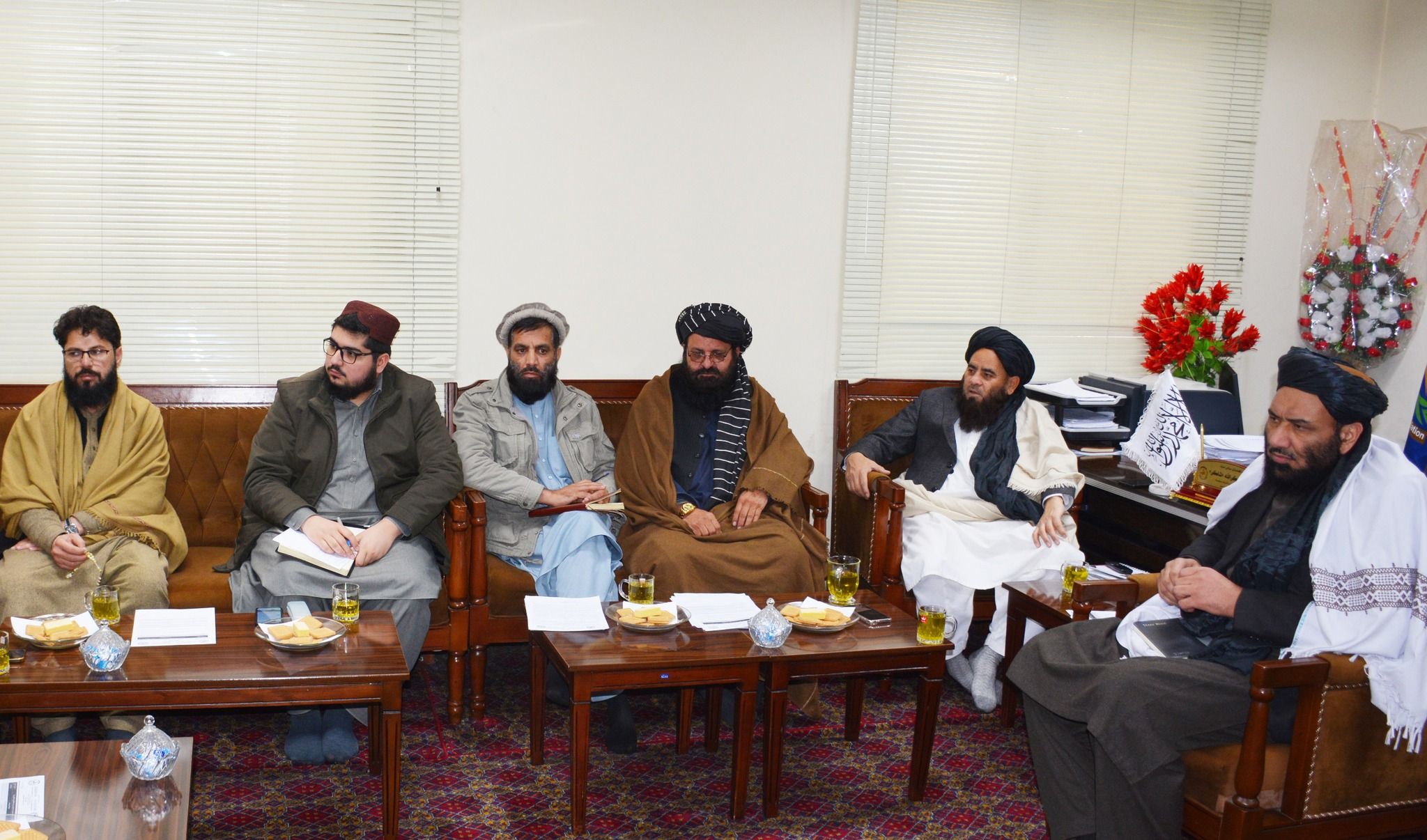 د طالبانو کډوالو وزارت او یوناما په ۴ ولایتونو کې کډوالو ته پر ښارګوټو جوړولو خبرې وکړې