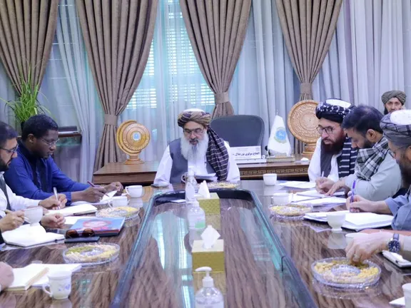 طالبانو له یونېسف غوښتي، چې روغتیایي مرکزونو ته د درملو چمتو کولو او لېږد کې همکاري وکړي