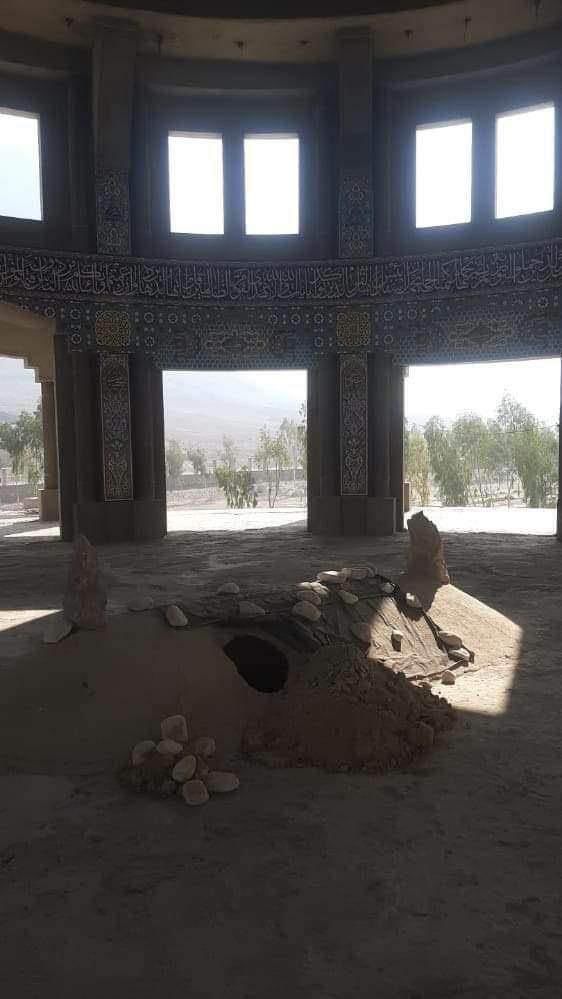 طالبان مقبره یک فرمانده سابق حزب جمعیت اسلامی را تخریب کردند