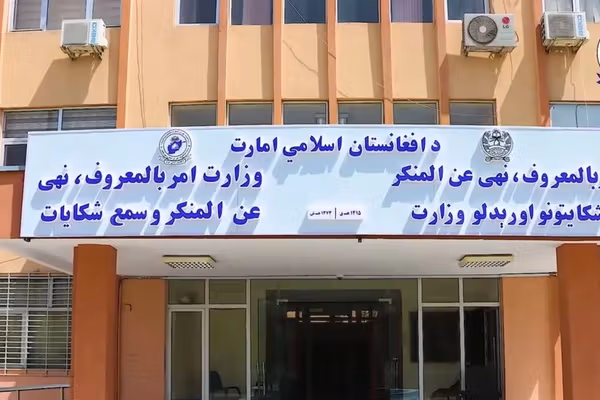 طالبانو په فراه کې د رسنیو له مسوولینو غوښتي چې د موسیقۍ او تصویر له خپرولو ډډه وکړي