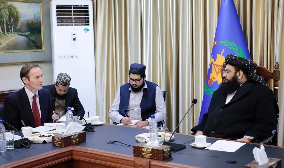 د برېټانیا ځانګړی استازی: طالبان او اسلام‌اباد باید د دایمي اوربند لپاره په ګډه کار وکړي