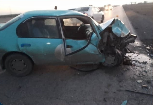 په سمنګان کې د یوې ټرافیکي پېښې له امله یو کس مړ او درې نور ټپیان شوي