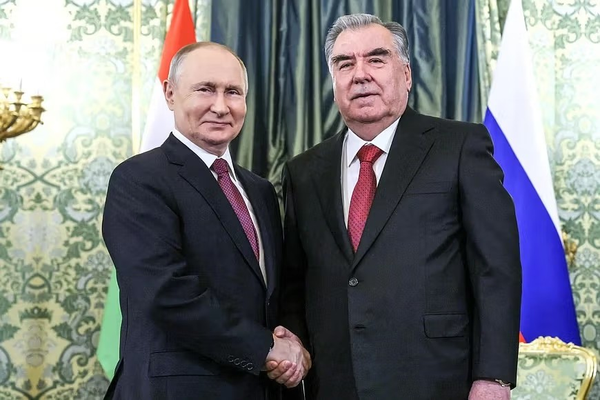 أفغانستان في صلب محادثات بوتين خلال زيارته المرتقبة إلى طاجيكستان