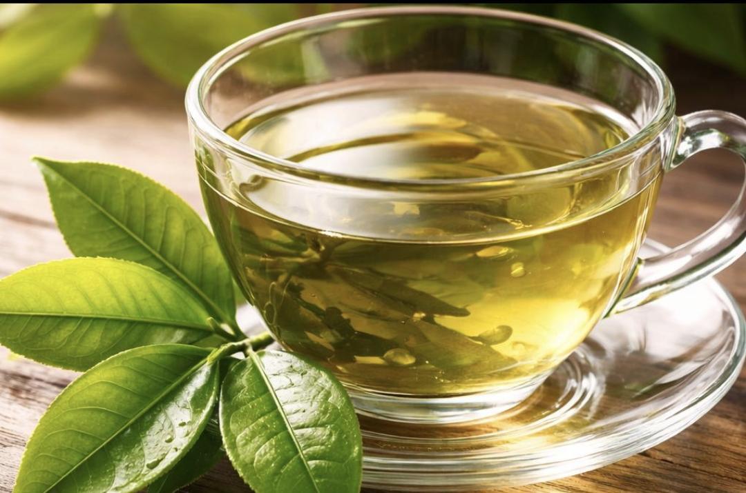 شین چای؛ د روغتیا لپاره ساده خو ګټور څښاک