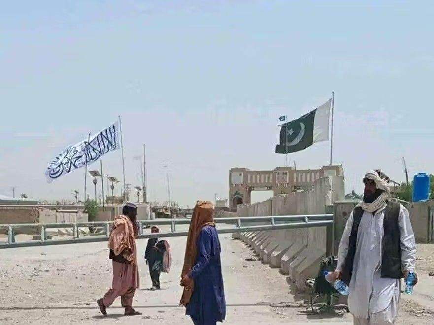 درگیری‌های مرزی میان پاکستان و طالبان میلیون‌ها دالر به تاجران آسیب زده است