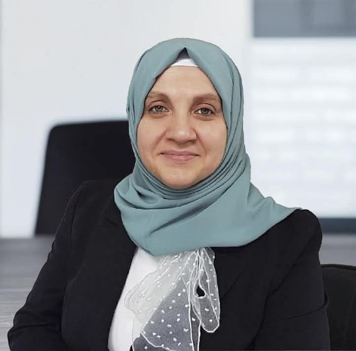 گامی در راستای رفع نگرانی‌های جهانی؛ حکومت موقت سوریه یک زن را مسئول امور زنان تعیین کرد