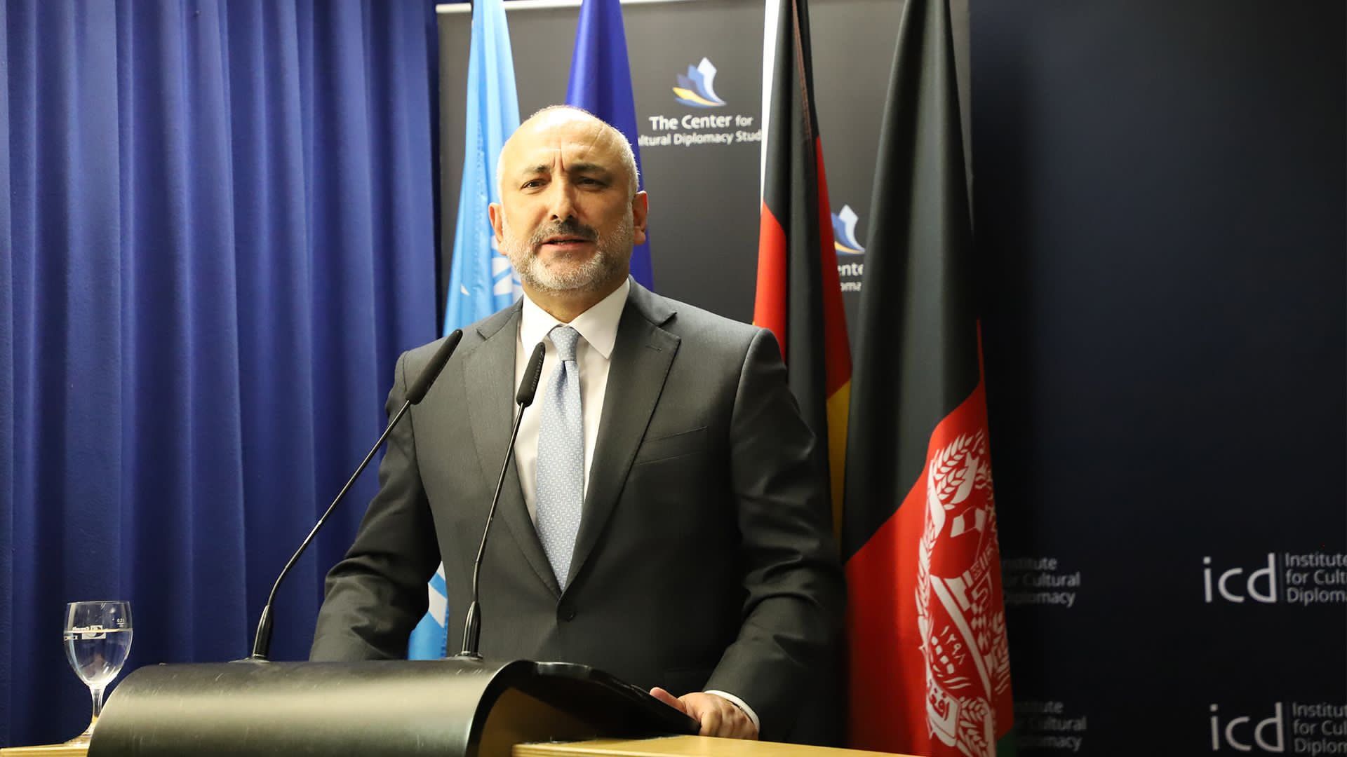 حنیف اتمر: مبارزه در برابر ظلم طالبان مسئولیت ملی تمام افغان‌هاست