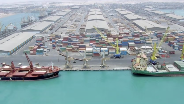 وزير تجارة طالبان يبحث مع نظيره الإيراني تعزيز التعاون عبر ميناء تشابهار