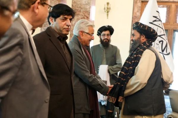 تحلیلگر هندی: پاکستان به جای عمق استراتژیک، به چاله امنیتی در افغانستان افتاده است
