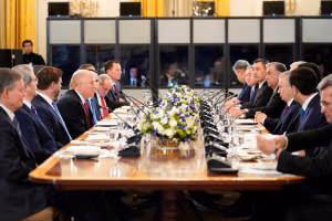 ترامپ با رهبران کشورهای آسیای میانه در کاخ سفید دیدار کرد